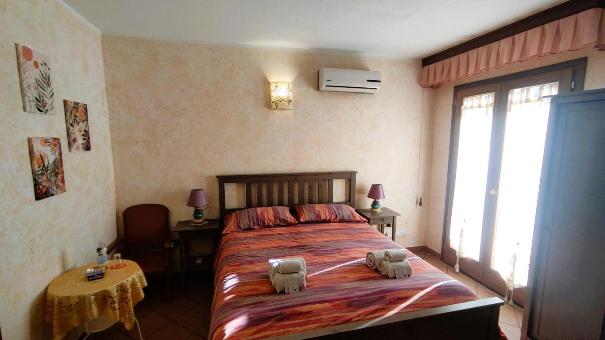 Bed and Breakfast Grotta Delle Fate Ossi Exteriér fotografie